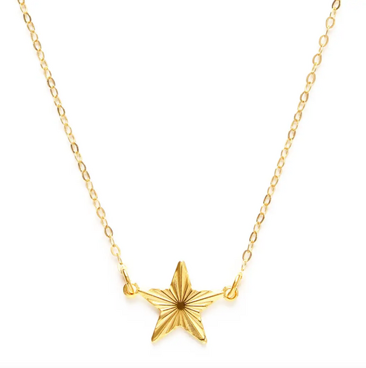 gold star necklace on thin chain